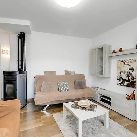 L' Angolino Di - Happy Cannobio