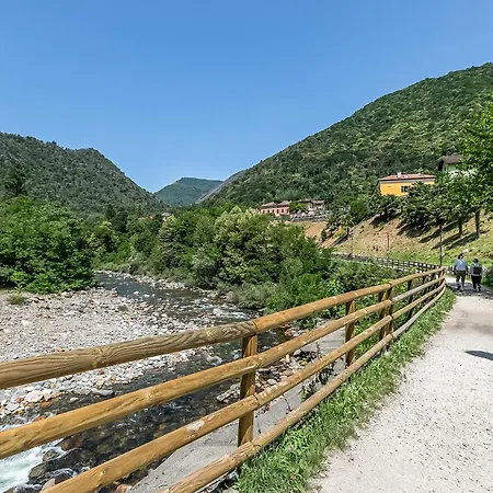 L' Angolino Di - Happy *