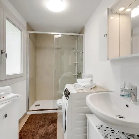 L' Angolino Di - Happy Cannobio