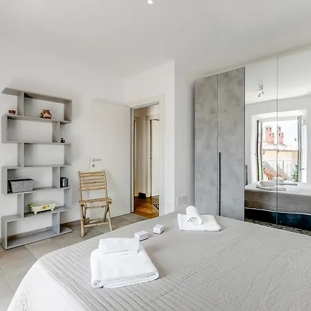 L' Angolino Di Cannobio: Stone For 4 With Terrace - Happy Ferienhaus