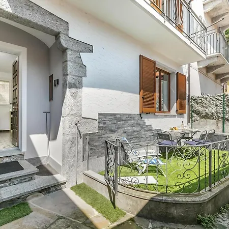 L' Angolino Di Cannobio: Stone For 4 With Terrace - Happy Ferienhaus