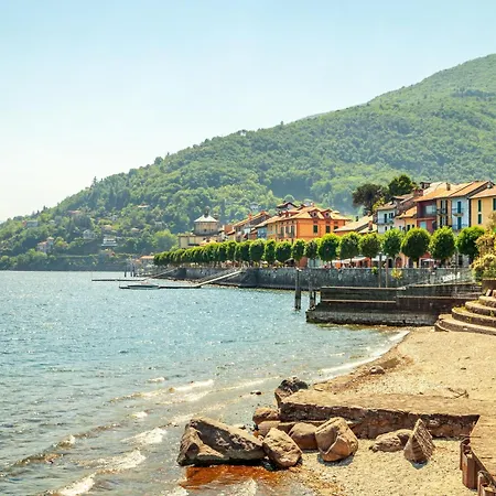 L' Angolino Di Cannobio: Stone For 4 With Terrace - Happy Ferienhaus
